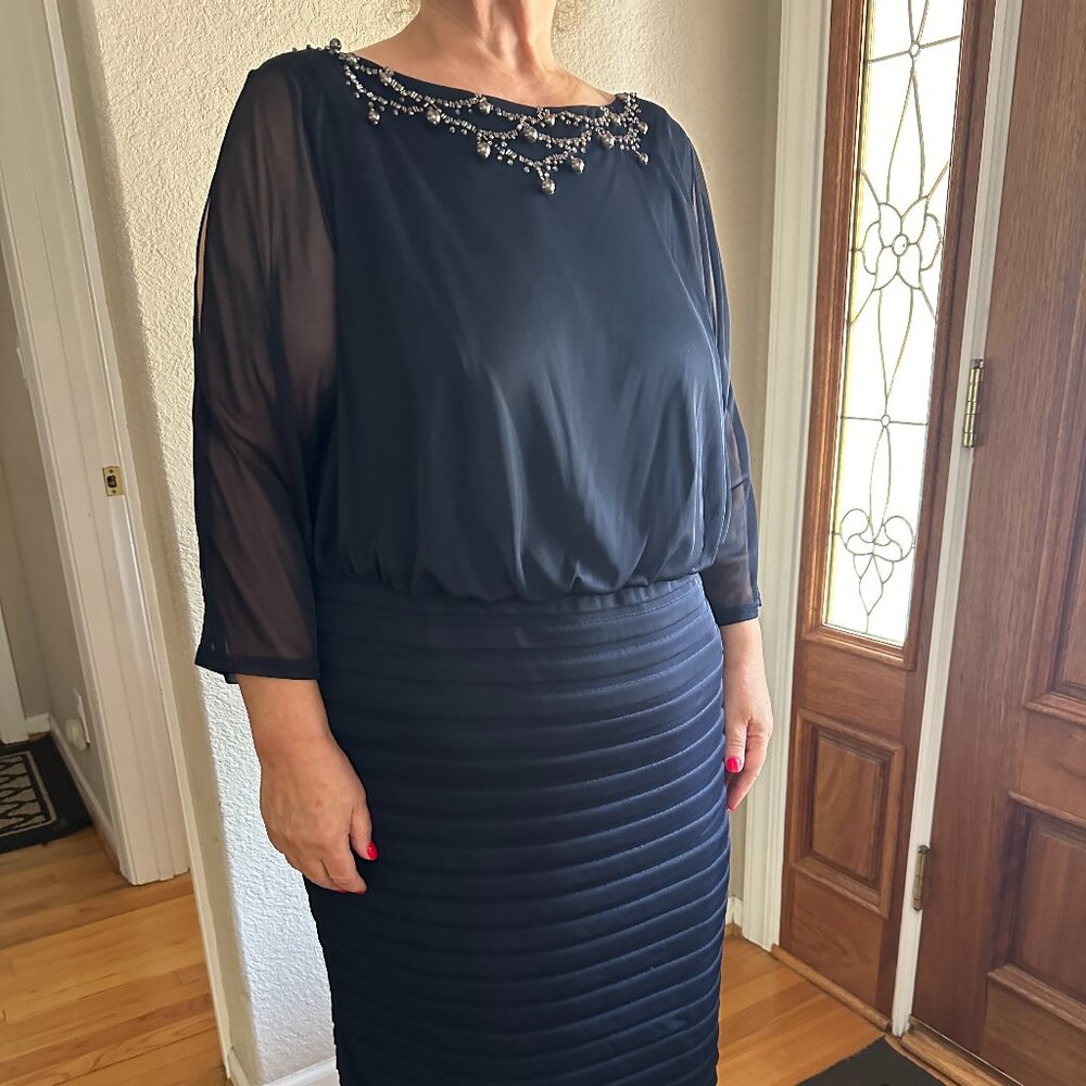 Womens Formal Dark Navy Embellished Evening Dress Size 22W